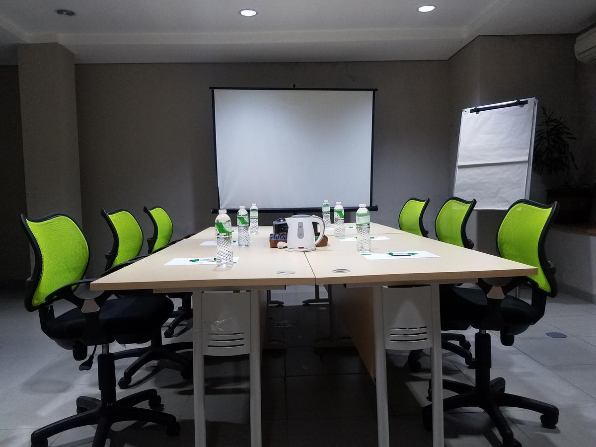 Legreen Suite Kuningan Dżakarta Zewnętrze zdjęcie